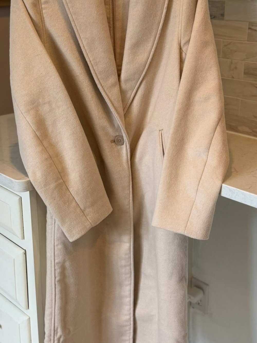 Abercrombie and Fitch Women's Long Single-Button Coat Light Beige